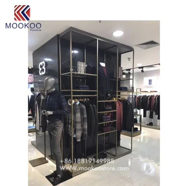 عرض للملابس